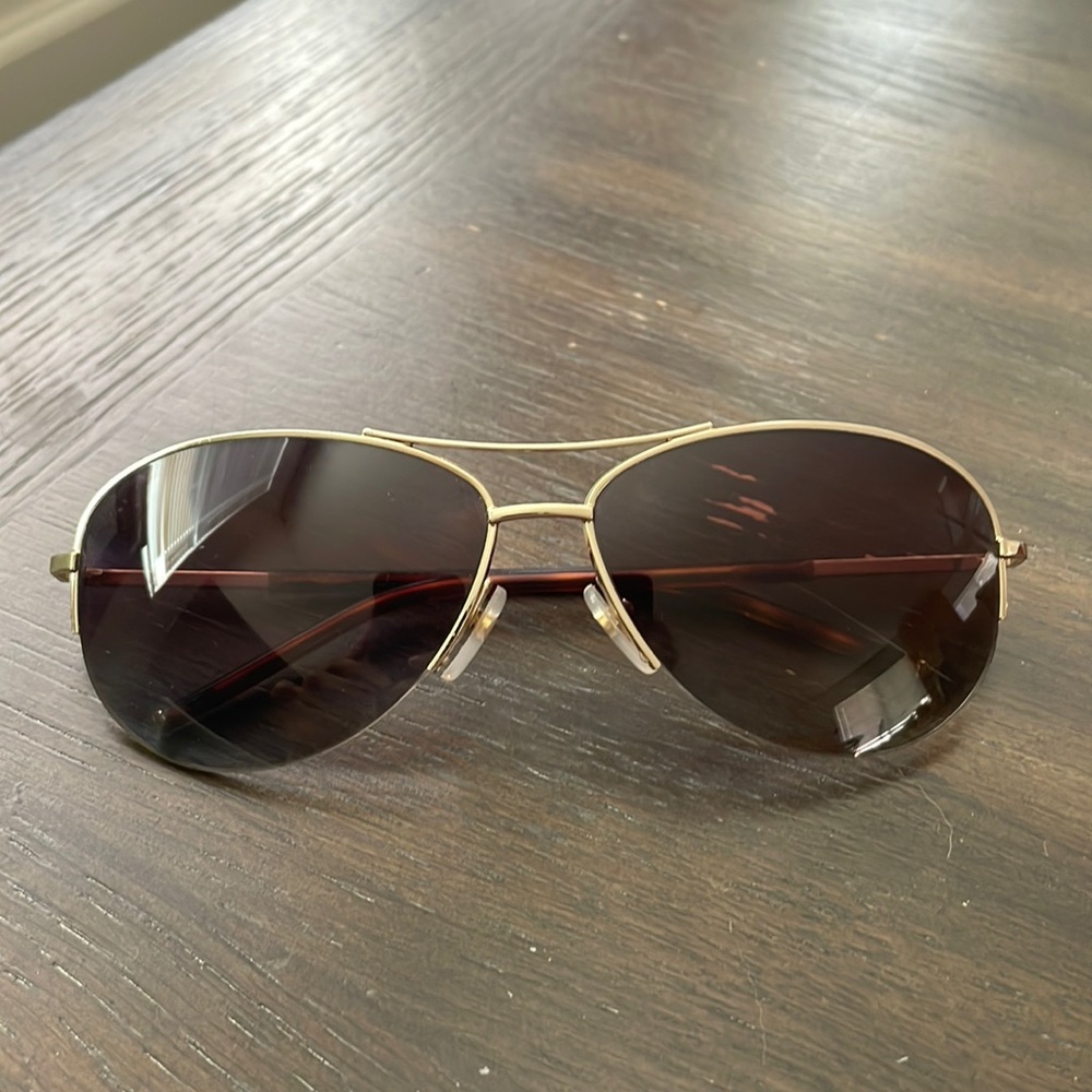 Marc Jacobs aviator sunglasses!
